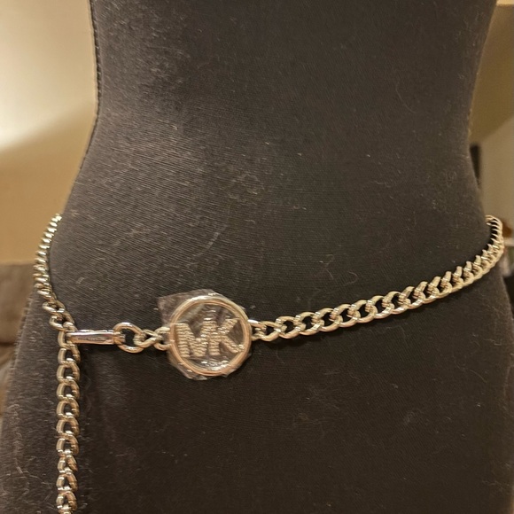 Michael Kors Silver Color Chain Belt.NWOT